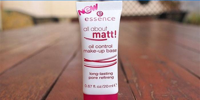 Consealer Essence sve o matu