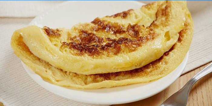 Omlet kuhani u multikućnici