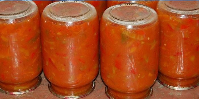 Luk rajčice u soku od rajčice