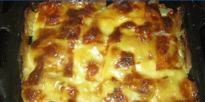 Tepsija pod poklopcem sira