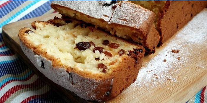 Pečeni obični muffin od grožđica