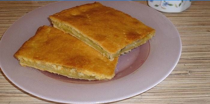 Rezanu pitu s krumpirom i lukom