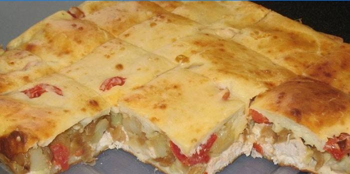 Pita punjena rajčicom, piletinom i krumpirom