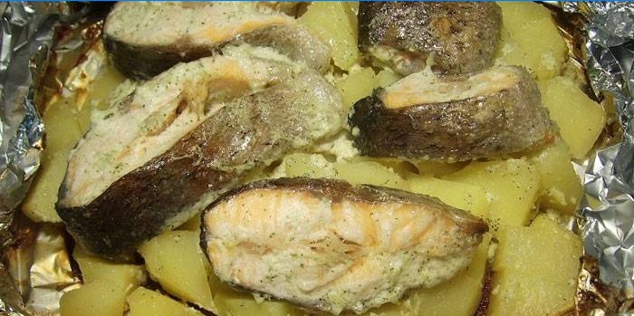 Skuša s krumpirom u foliji