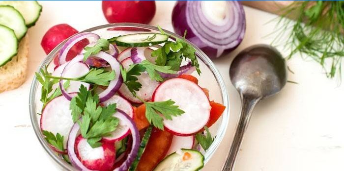 Svježa salata od povrća