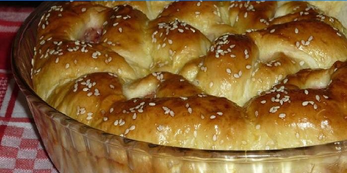 Torta od kvasca od jagode