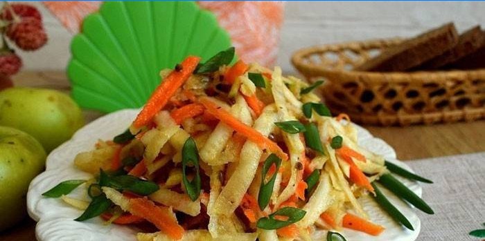 Salata od celera i mrkve