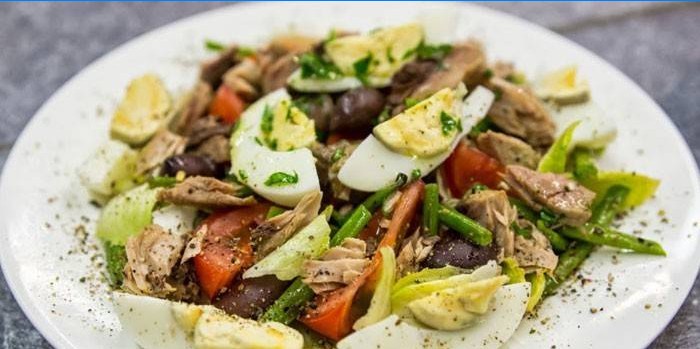 Sorta Nicoise salata s konzerviranom tunom