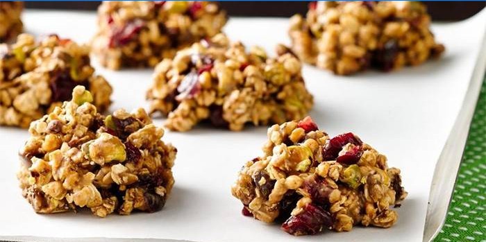 Granola na listu papira
