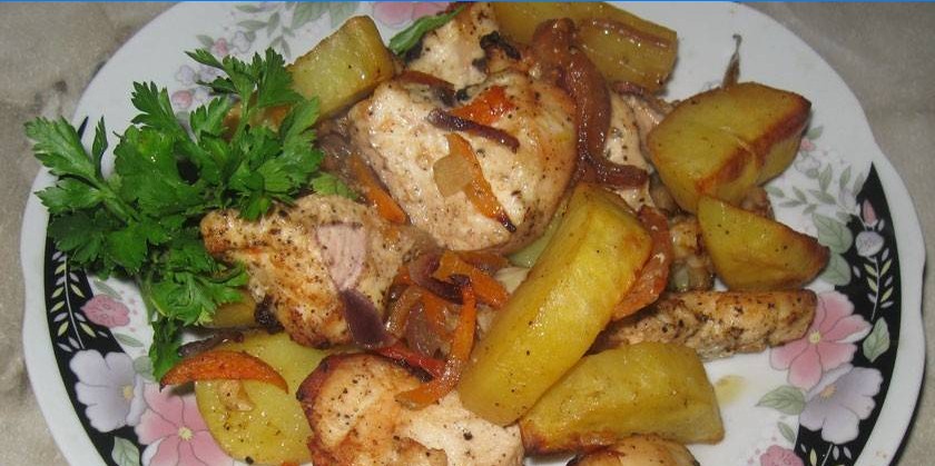 Piletina s krumpirom i začinskim biljem