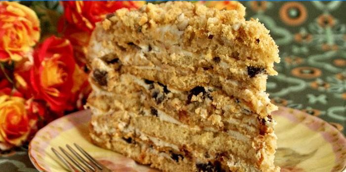 Torta od meda od šljiva i oraha