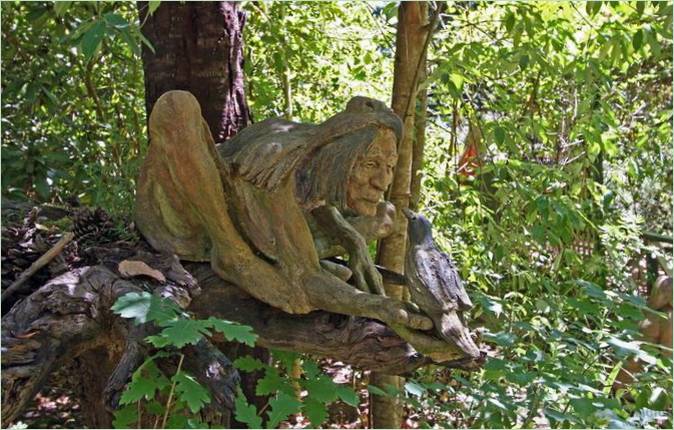 Drvena skulptura Brune Torfsa