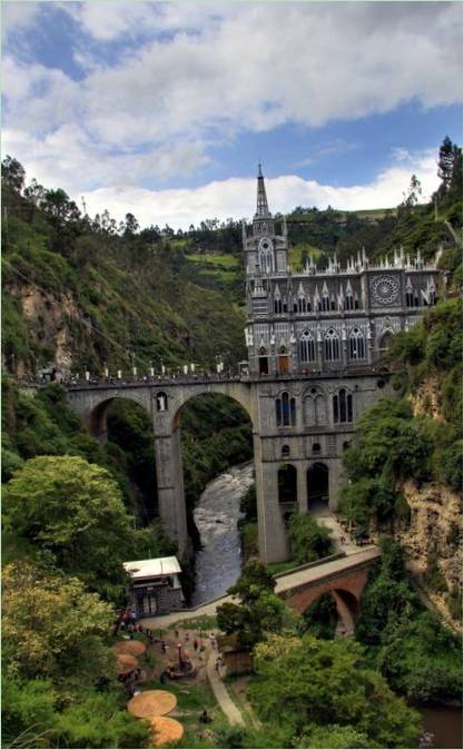Crkva Las Lajas unutar kanjona