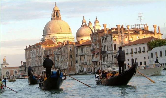 Vodeni taksi u Veneciji