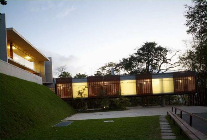 Dizajn parcele privatne kuće u Riju