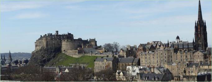 Dvorac Edinburgh u Škotskoj