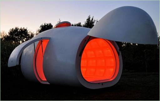 Vanjska mobilna kućica u obliku jaja za odmor ili rad