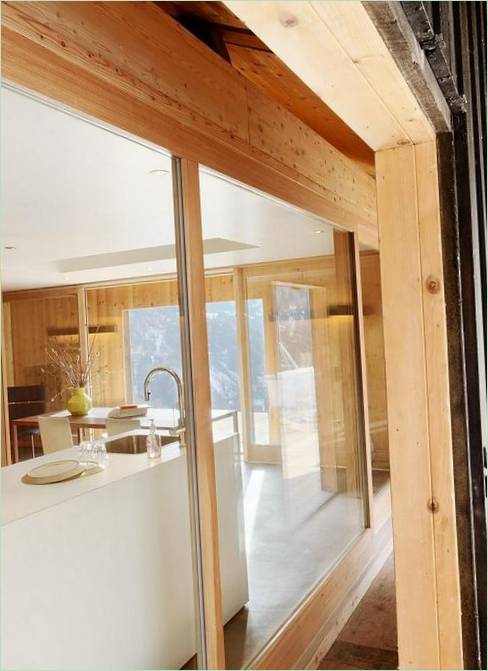Interijer chalet u švicarskim planinama od strane Aisinea
