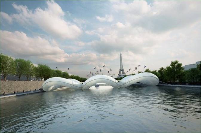 Most trampolina preko Seine u Parizu
