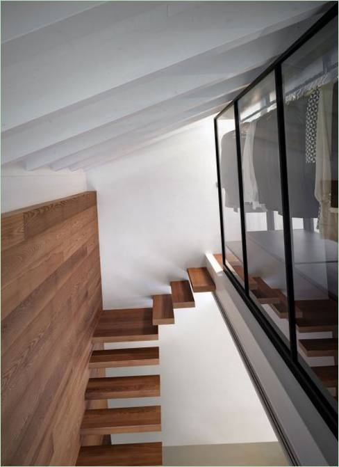 Moderno stubište na drugi kat