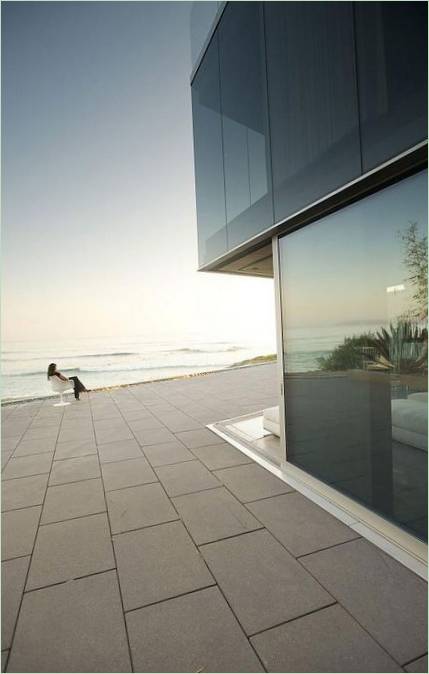 Kalifornijska kuća s pogledom na ocean