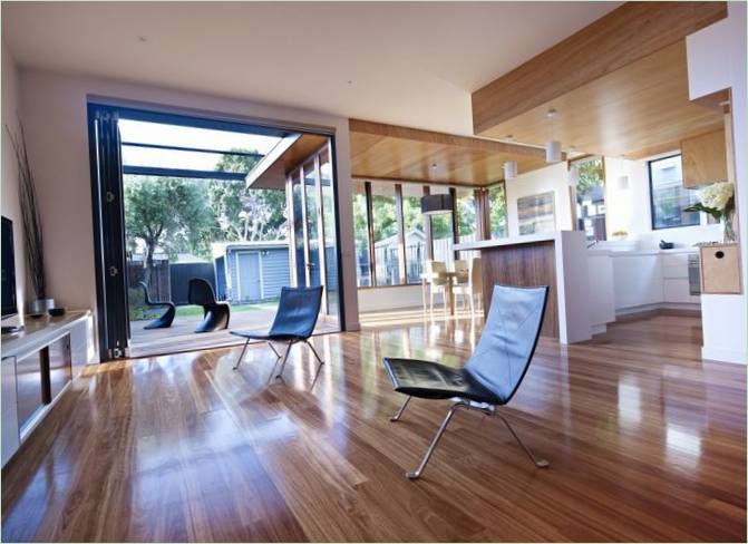 Kombinacija stilova u australijskoj kući na Internetu