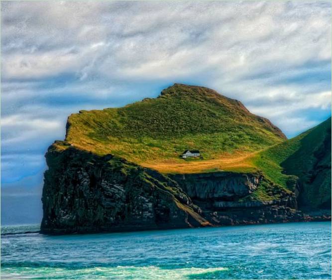 Osamljena kuća na Islandu