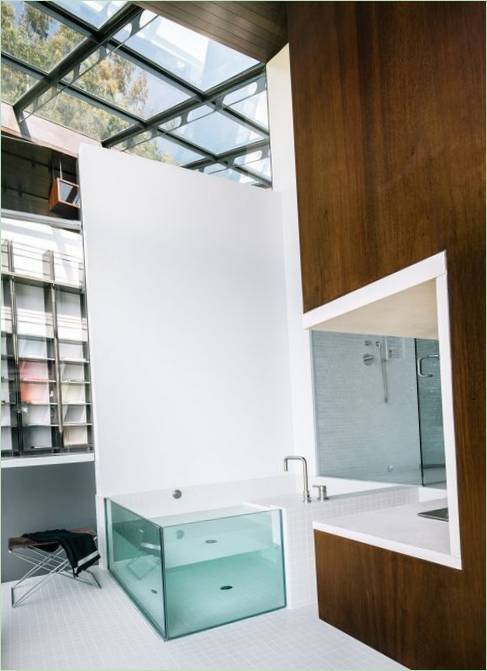 Dizajn interijera kupaonice kuće u Kaliforniji