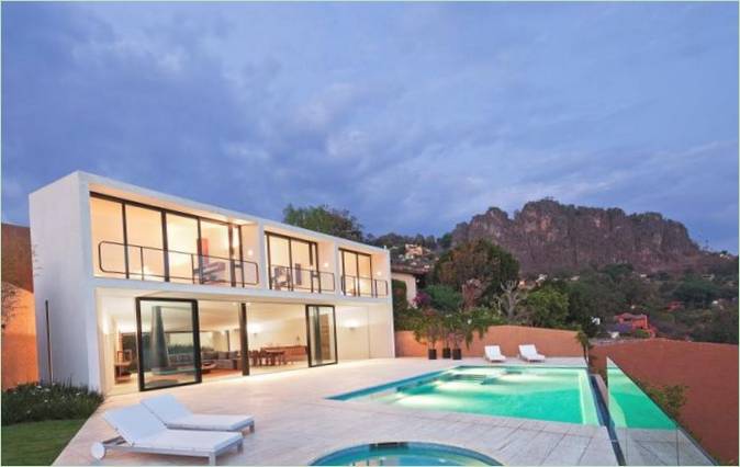 ultra-stylish-casa-cardenas-mexico