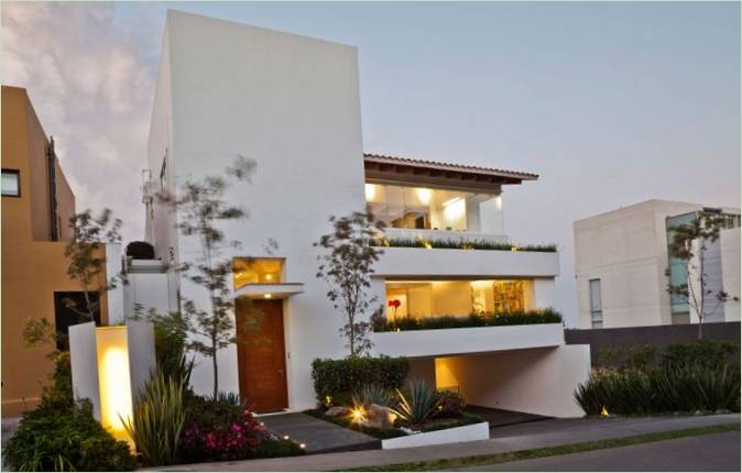 Interijer meksičke kuće u modernom stilu