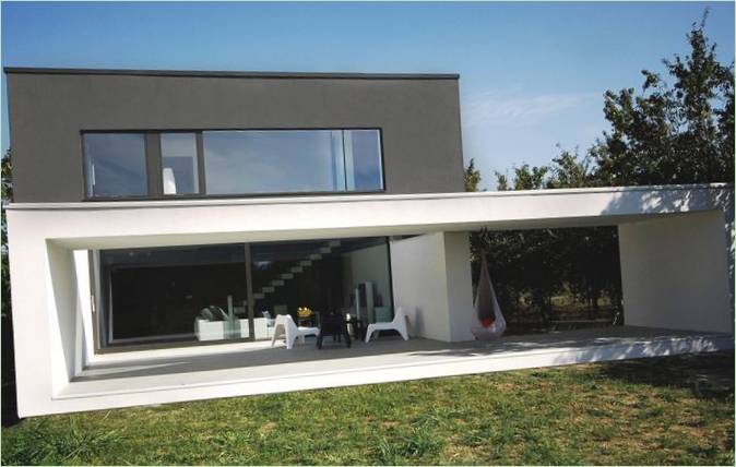 contemporary-property-romania