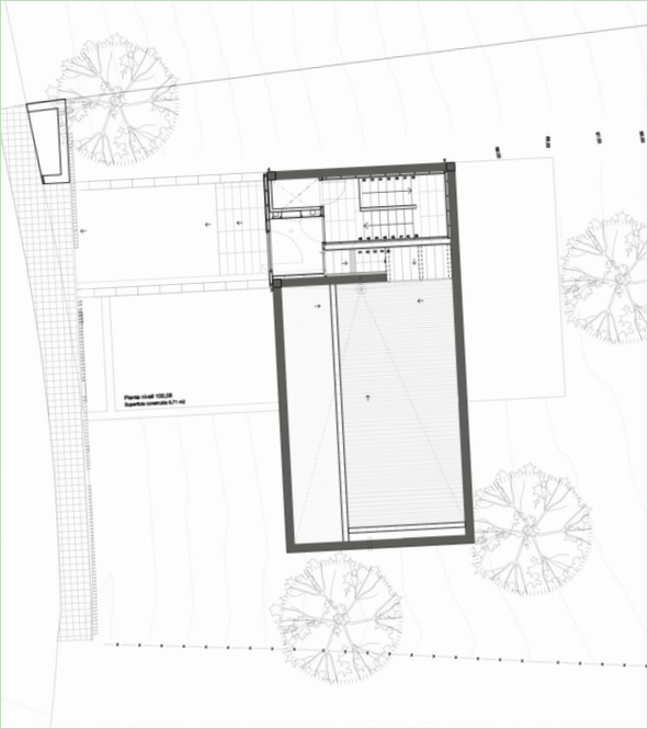 neutral-house-characterised