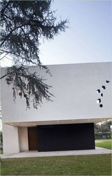 Dizajn interijera kuće IPIA u Pilaru od Enrica Barberisa