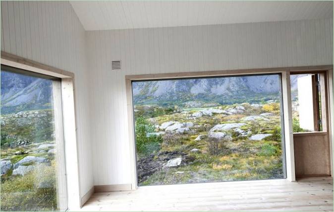 Pogled s prozora vikendice u Norveškoj