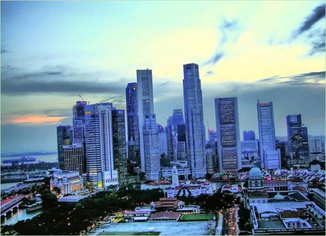 Pogled na noćni Singapur