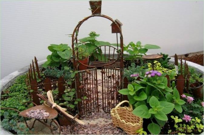 Mini vrt u posudi