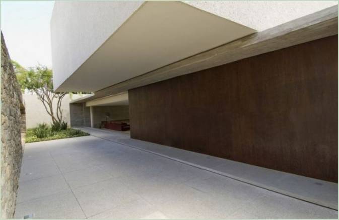 luxury-sao-paulo-property-by-marcio-kogan