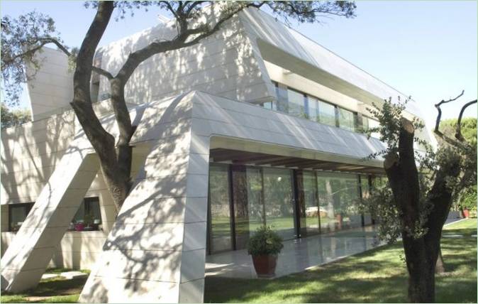 modernist-residence-madrid