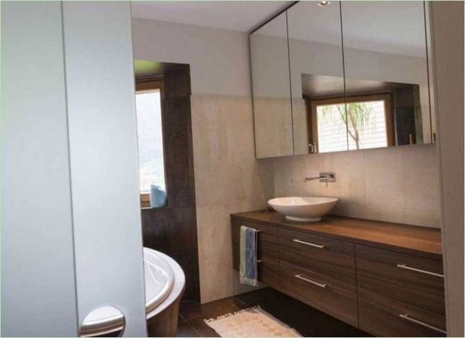 Dizajn interijera kupaonice seoske vikendice u Varni