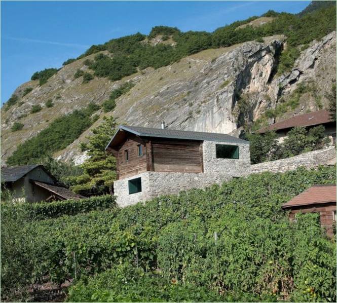 Dizajn seoske kuće Germanir u Švicarskoj