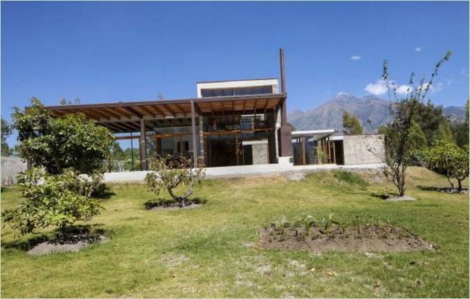 Cotacachi House By Arquitectura X