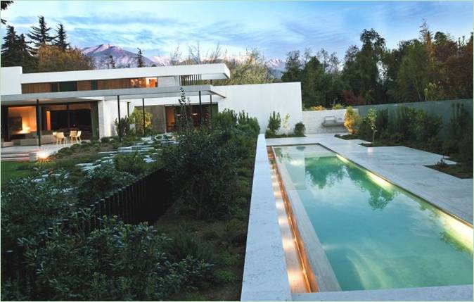 contemporary-property-santiago-chile