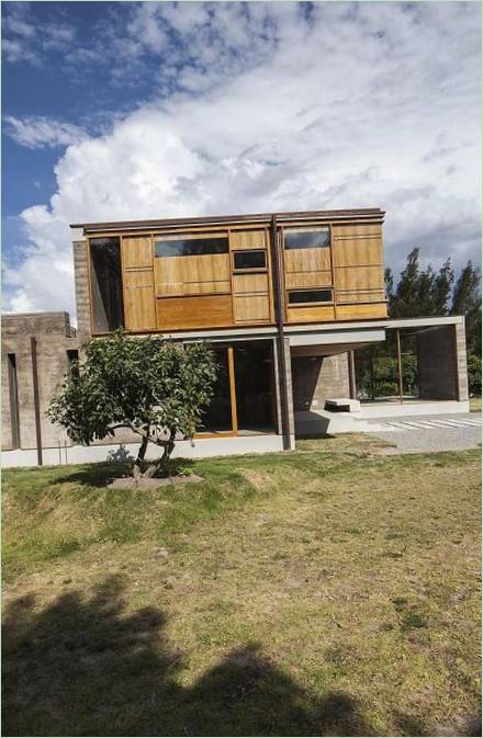 Cotacachi House By Arquitectura X