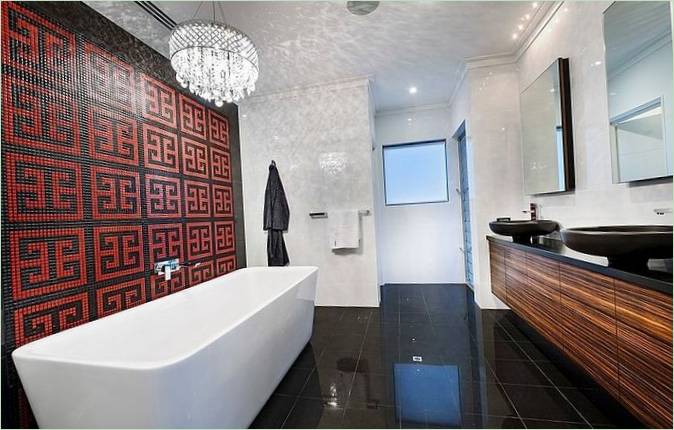 Šik crveno-crni mozaik ploča u kupaonici